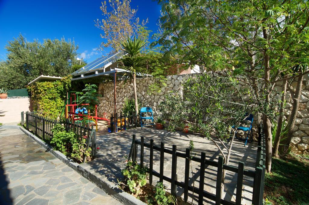 Nostos Aparthotel Mousata Luaran gambar